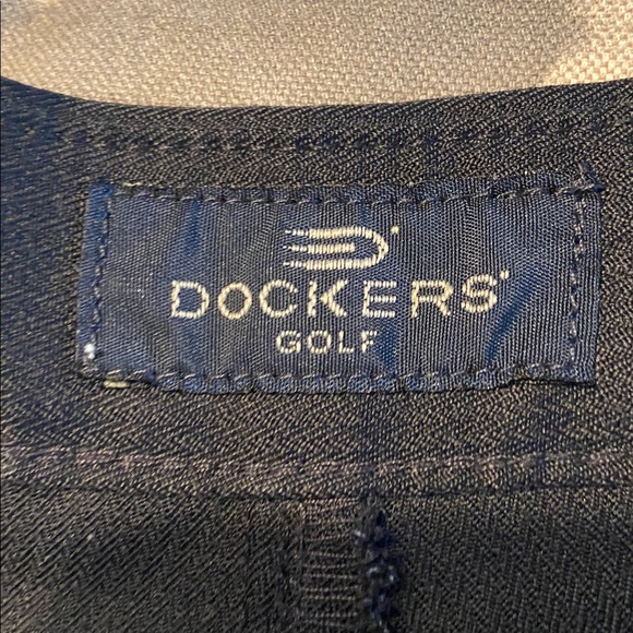 Dockers Golf Deep Navy Flat Front Men's Shorts - Picture 3 of 4